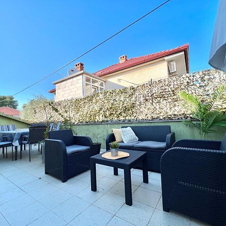 Modern Mediterranean Apartment Zára Kültér fotó